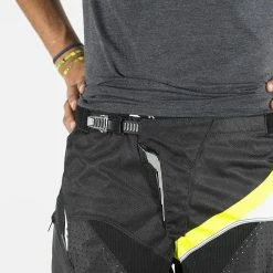 SHORT DH YELLOW -BIKE Soldes 2023 15SHDHYE 1 05 2000