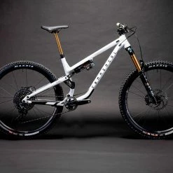 COMMENCAL META TR GLITTERY PURE WHITE