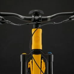 COMMENCAL T.E.M.P.O. OHLINS EDITION YELLOW 19 COMMENCAL T.E.M.P.O. OHLINS EDITION YELLOW -BIKE Soldes 2023 22TEMPOH 07 2000
