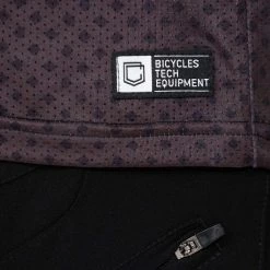 MAILLOT MANCHES LONGUES COMMENCAL BLACK 15 MAILLOT MANCHES LONGUES COMMENCAL BLACK -BIKE Soldes 2023 T21MTMLBK 04 2000